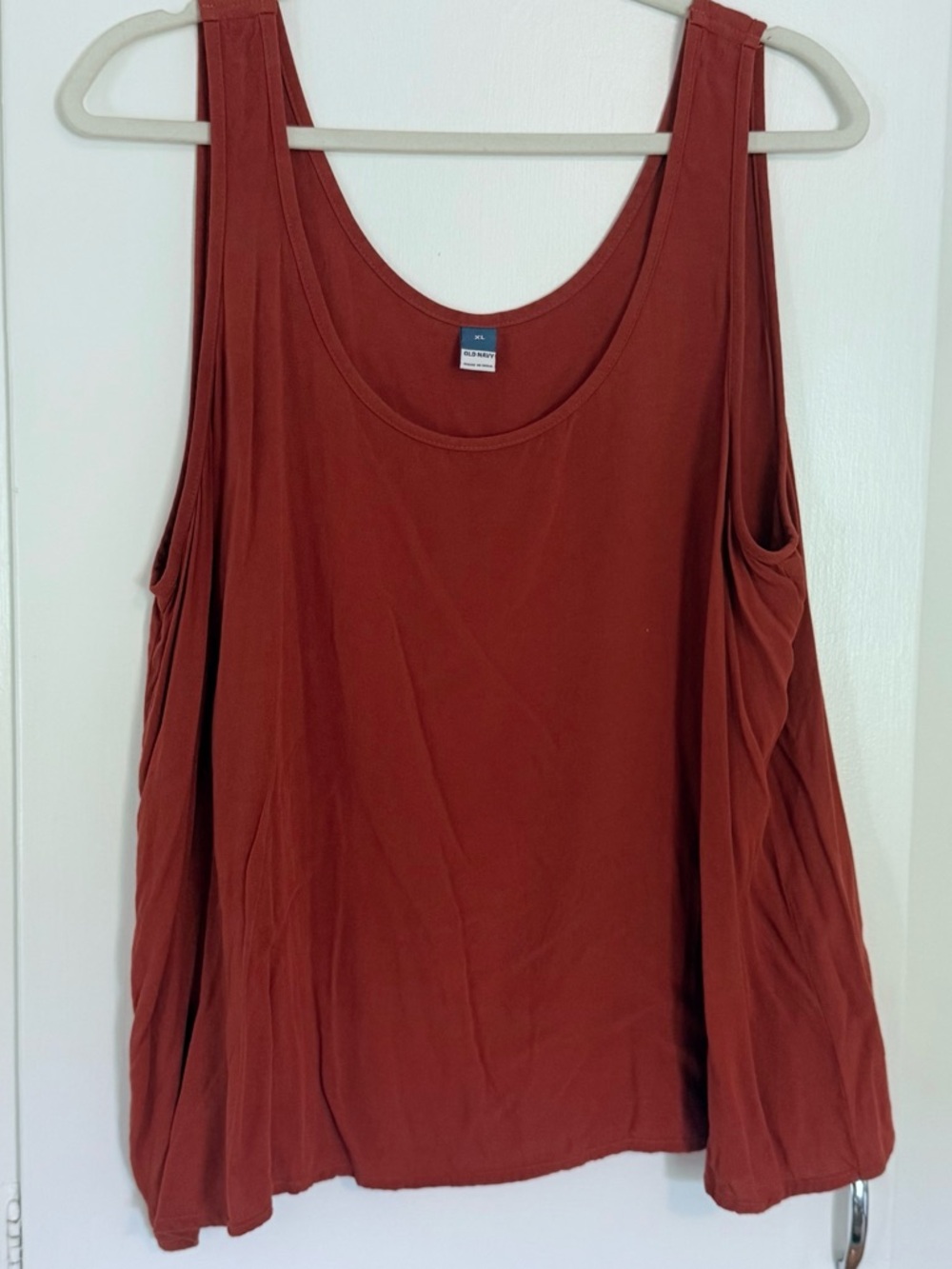 Old Navy Women's Scoop Neck Tank Top - Brick Red